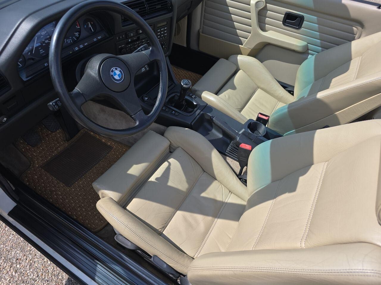 1987 BMW 3-Series 325I CONVERTIBLE 5SPD - photo 4