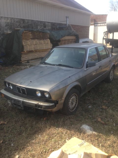 1987 BMW 325 5 speed 4 door 1987 BMW 3-Series