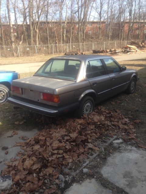 1987 BMW 3-Series - photo 2