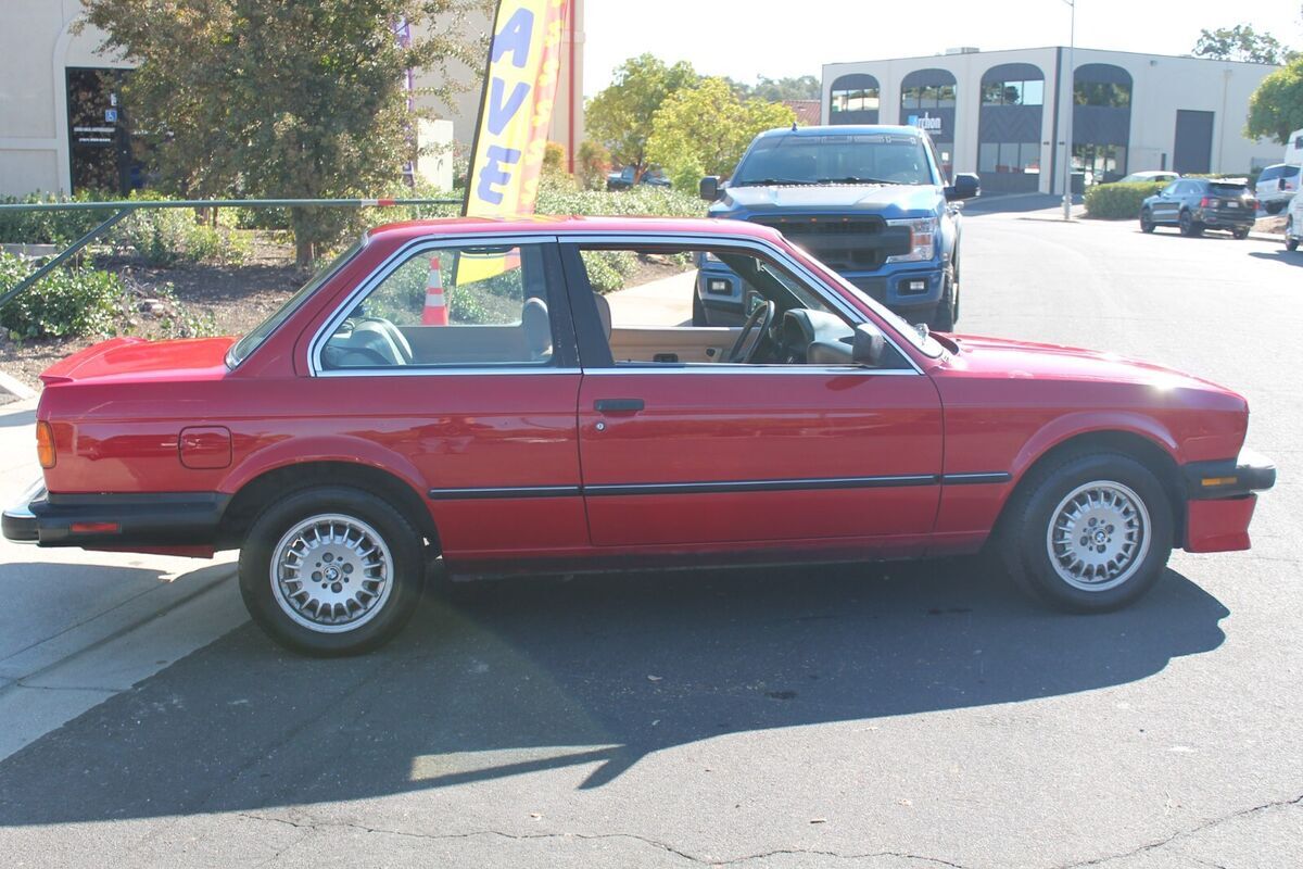 1987 BMW 3-Series - photo 8