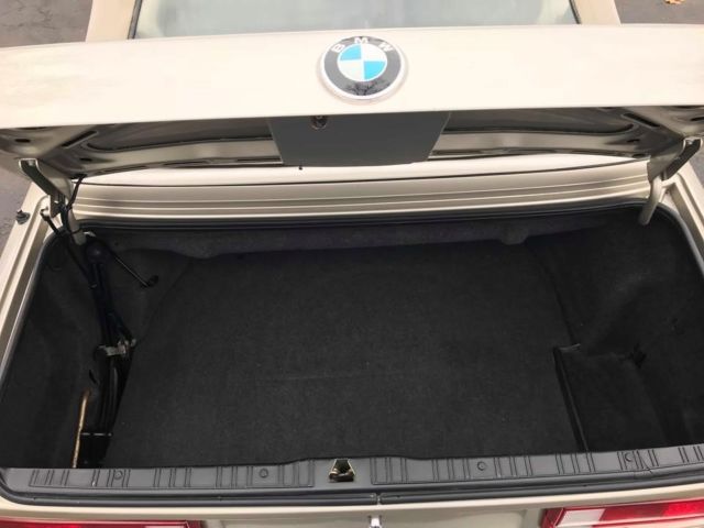 1987 BMW 3-Series - photo 10