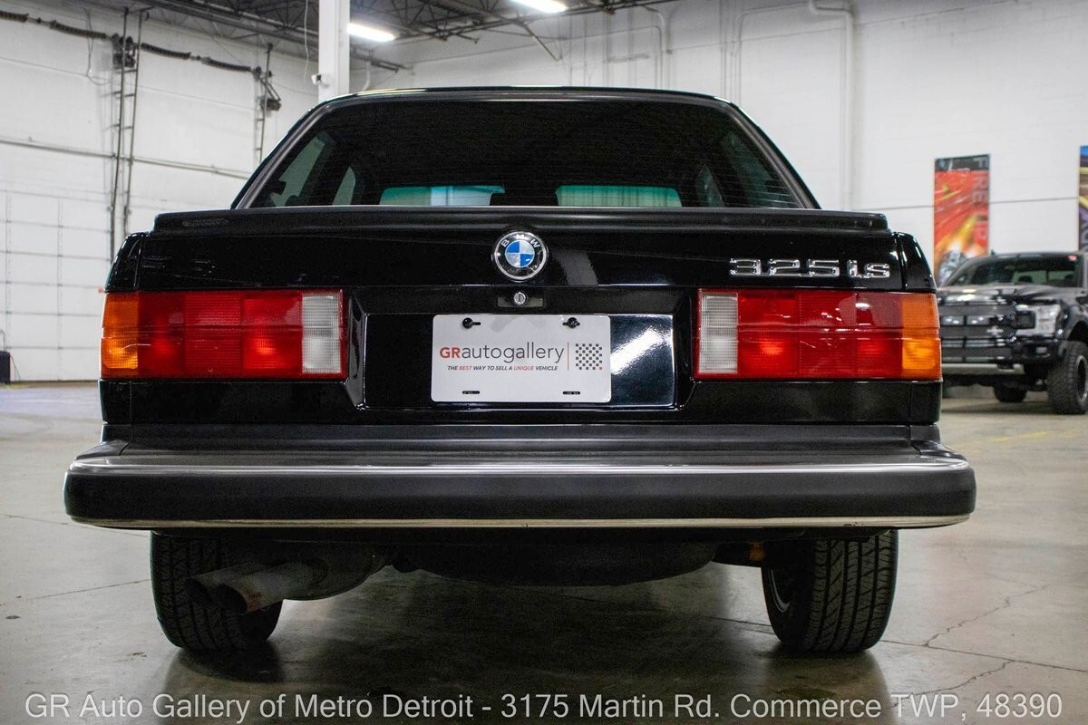 1987 BMW 3-Series - photo 6