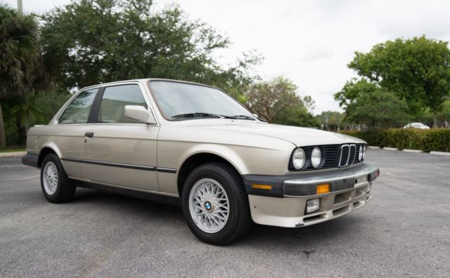 1987 BMW 3-Series 325iS - photo 4