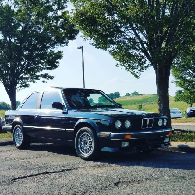1987 BMW 325IS E30 5 speed coupe 1987 BMW 3-Series 325IS