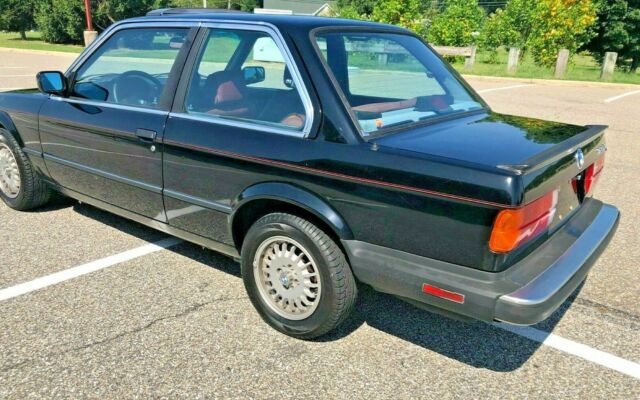 1987 BMW 3-Series is - photo 9