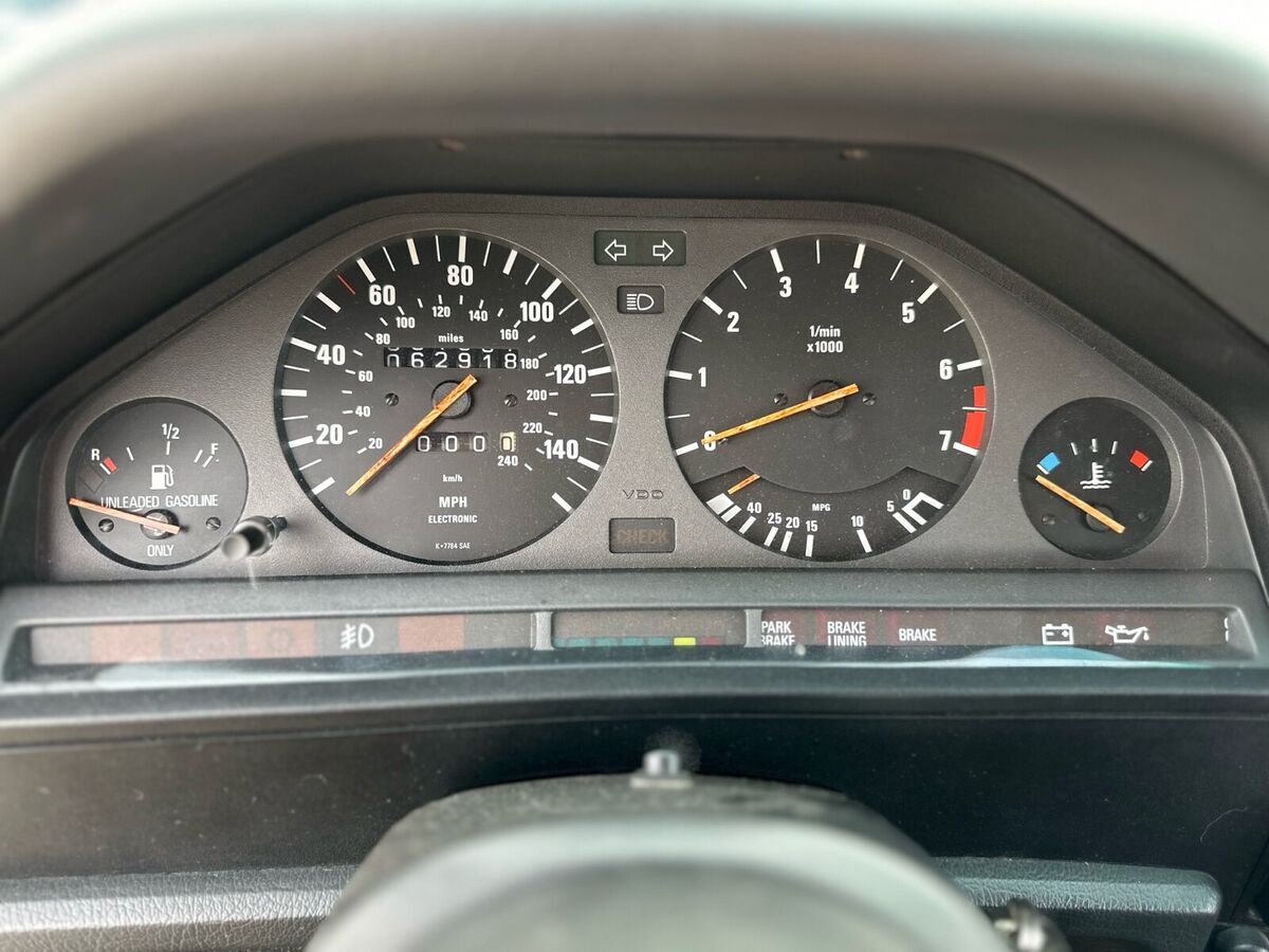 1987 BMW 3-Series IS - photo 13