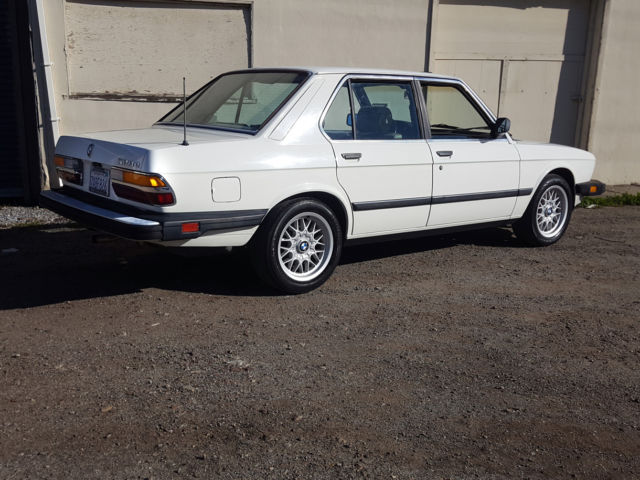 1987 BMW 5-Series 528E - photo 2