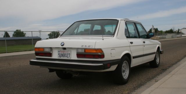 1987 BMW 5-Series Red leather - photo 6