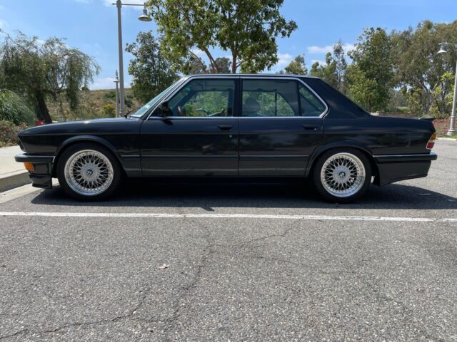 1987 BMW 5-Series IS - photo 2