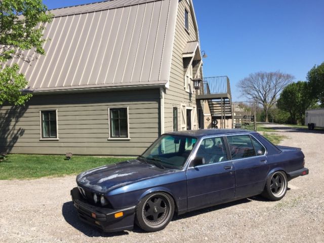 1987 BMW 535is E28 OZ Wheels Red Interior! 1987 BMW 5-Series 535is