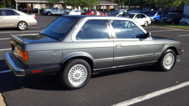 1987 BMW 3-Series IS - photo 8