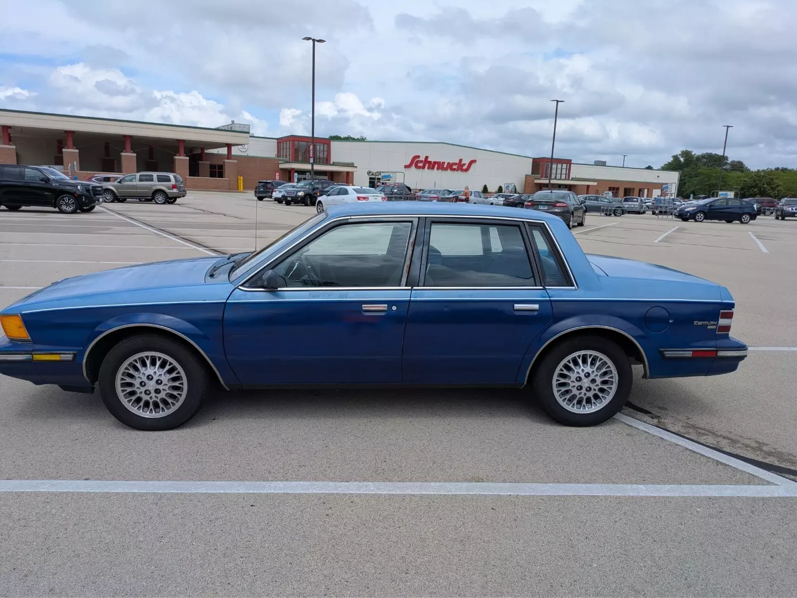 1987 Buick Century Custom Sedan with Ice Cold A/C, Really Clean, and the 2.5L! 1987 Buick Century CUSTOM