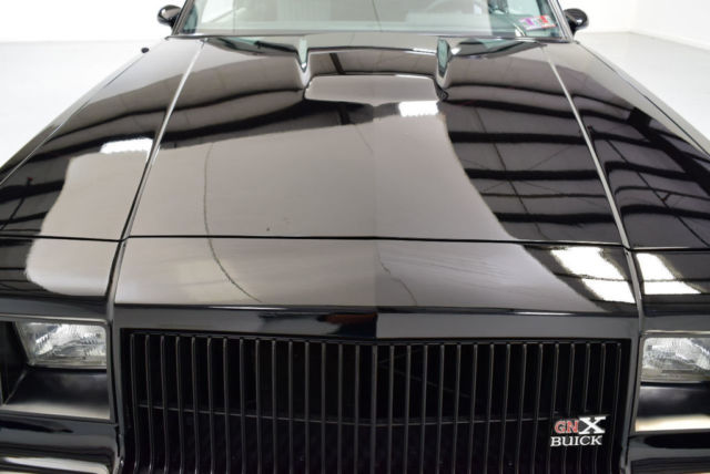 1987 Buick Grand National #228, REAL GNX, 4300 MILES, DOCS, SHOWROOM CONDITI - photo 10