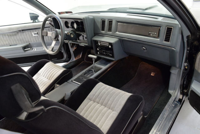 1987 Buick Grand National #228, REAL GNX, 4300 MILES, DOCS, SHOWROOM CONDITI - photo 7