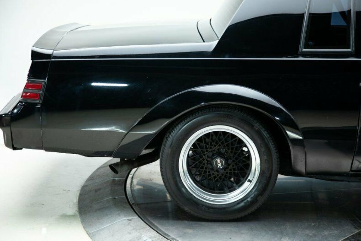 1987 Buick GNX Regal - photo 11