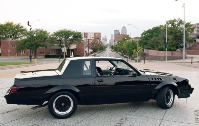 1987 Buick Grand National GNX - photo 2