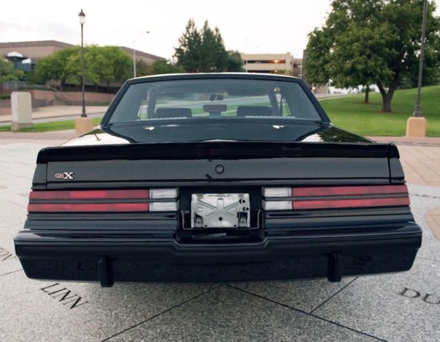 1987 Buick Grand National GNX - photo 4