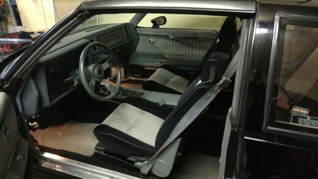 1987 Buick Grand National - photo 4