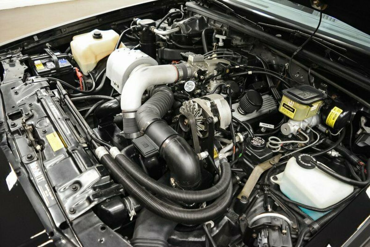 1987 Buick Grand National - photo 11