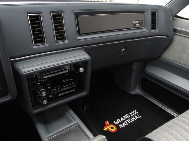 1987 Buick Grand National - photo 11