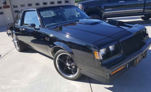 1987 Buick Grand National - photo 2