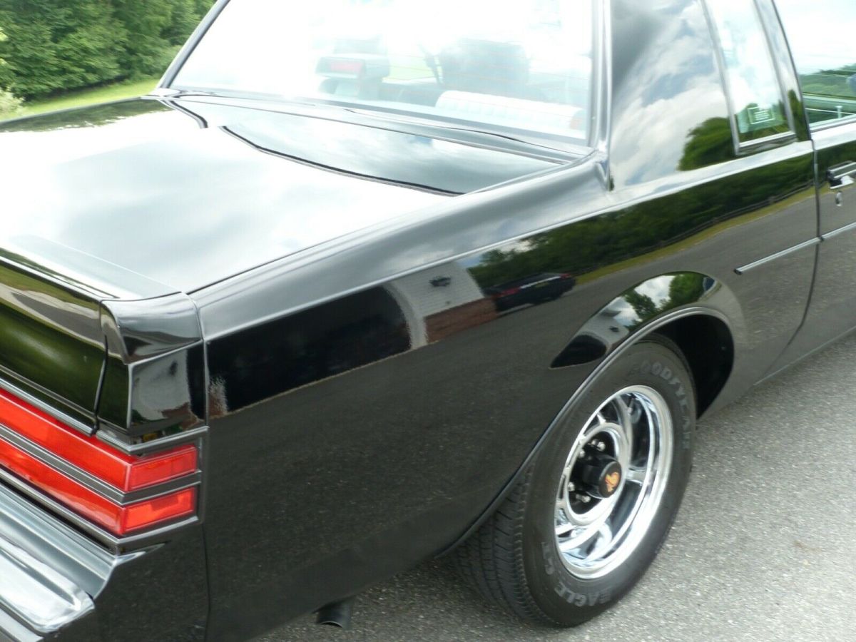 1987 Buick Grand National - photo 12