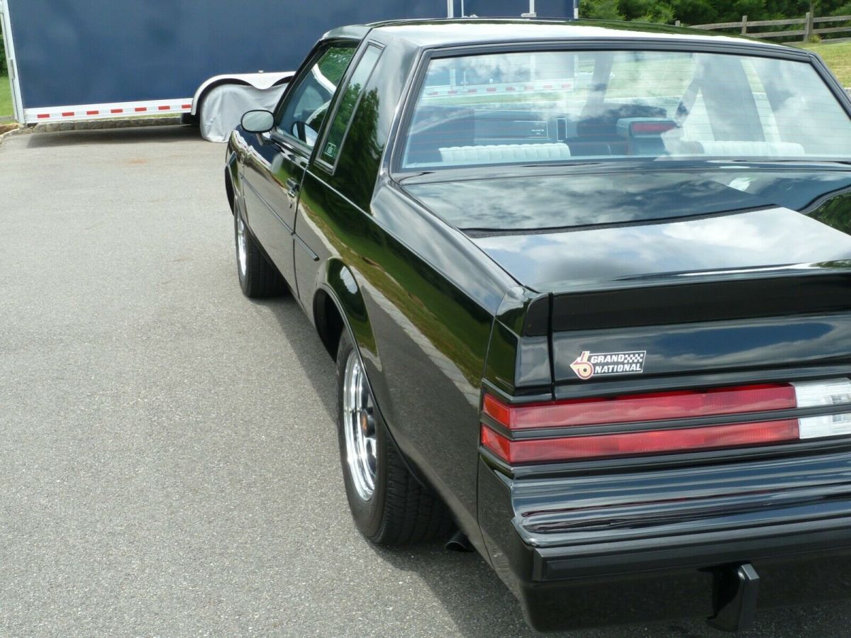 1987 Buick Grand National - photo 13