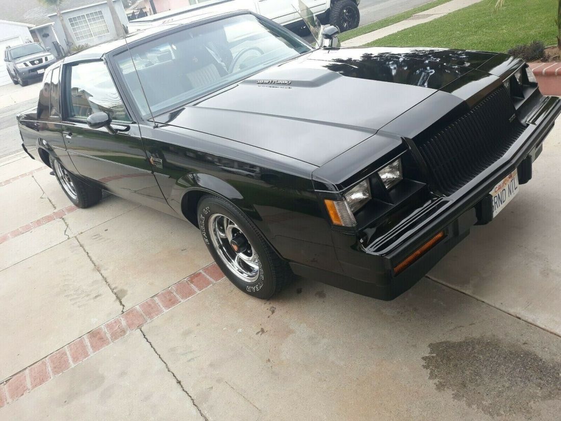 1987 Buick Grand National - photo 2