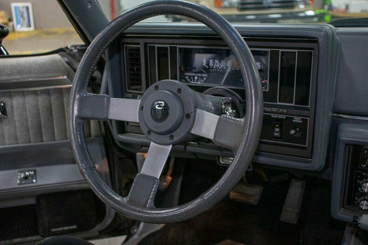 1987 Buick Grand National - photo 12