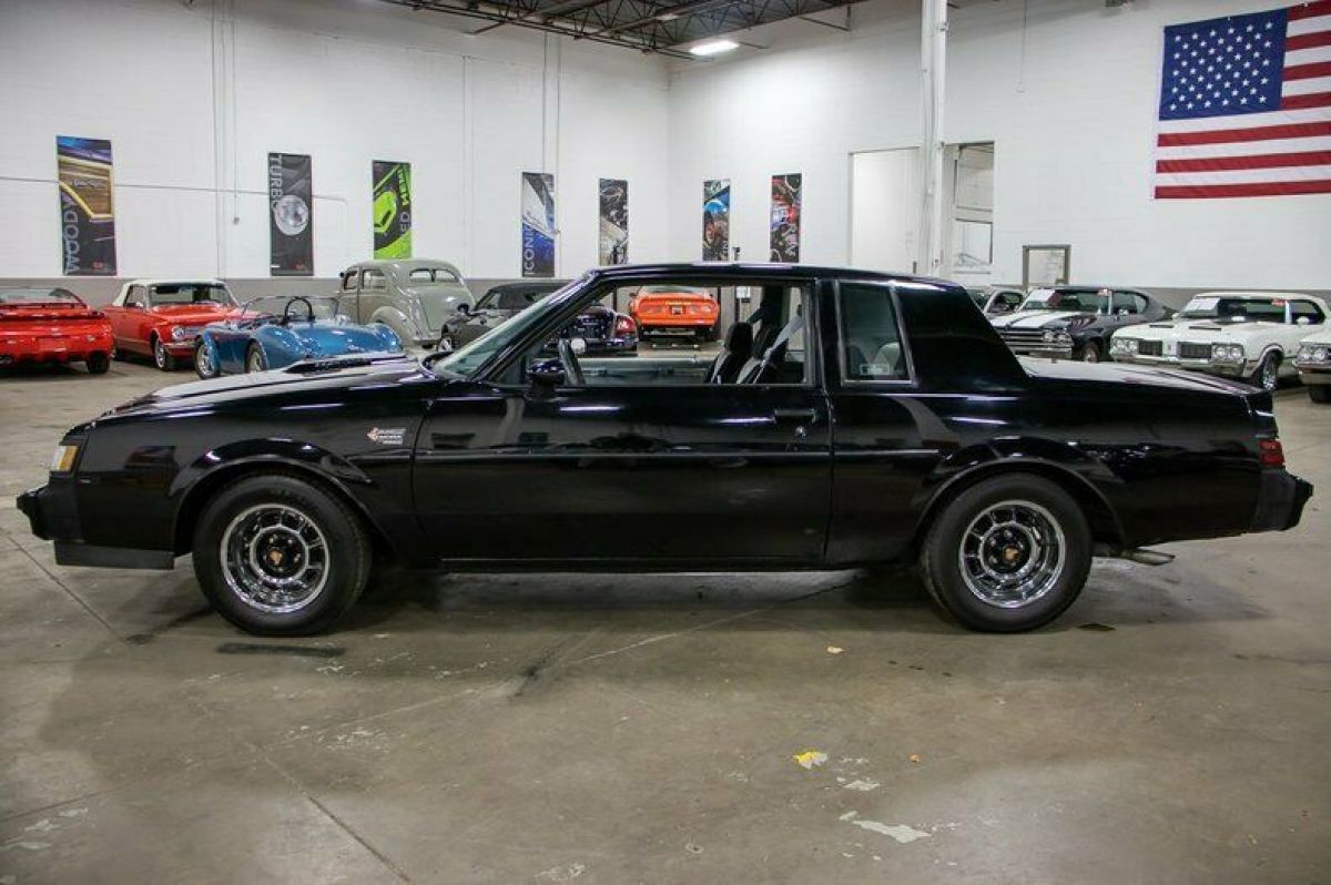 1987 Buick Grand National - photo 2