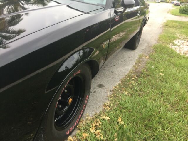 1987 Buick Grand National - photo 13