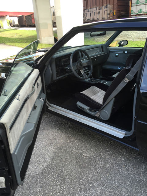 1987 Buick Regal Grand National - photo 10