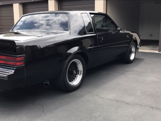 1987 Buick Grand National Turbo Hardtop - photo 2