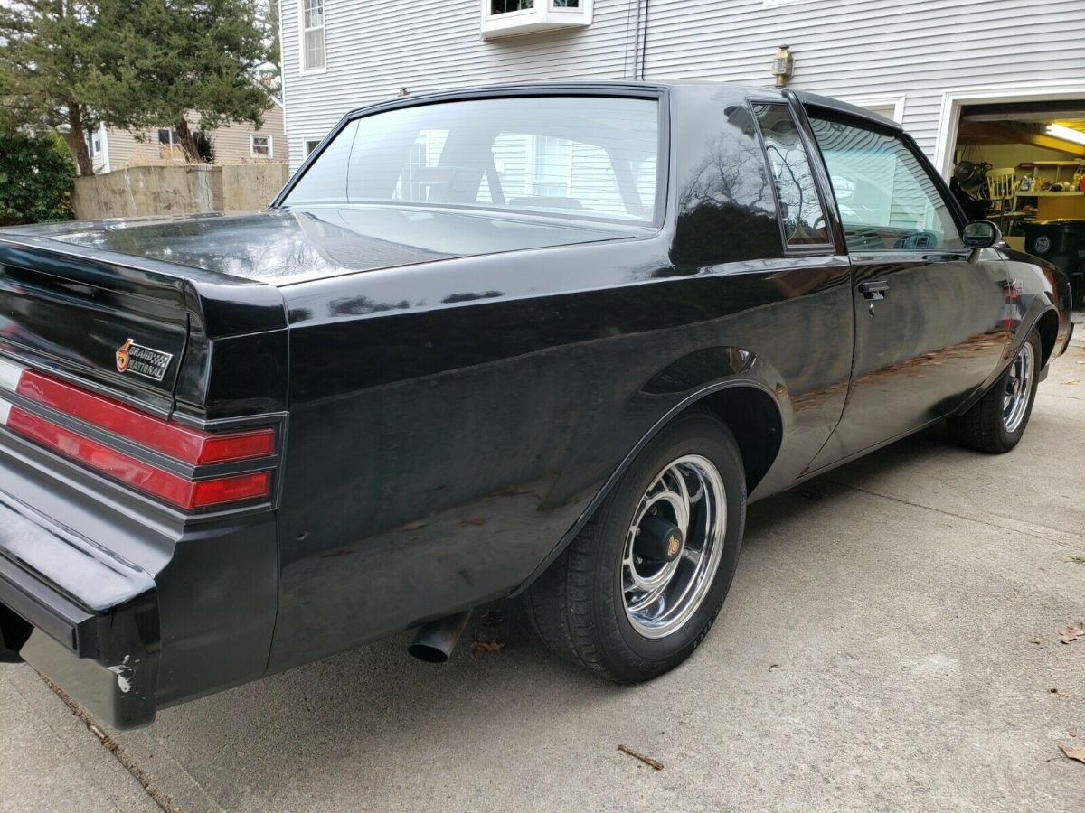 1987 Buick Grand National GN - photo 2