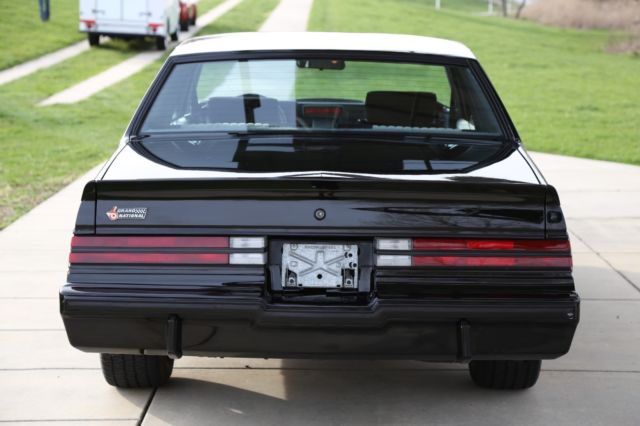 1987 Buick Grand National Turbo Hardtop - photo 6