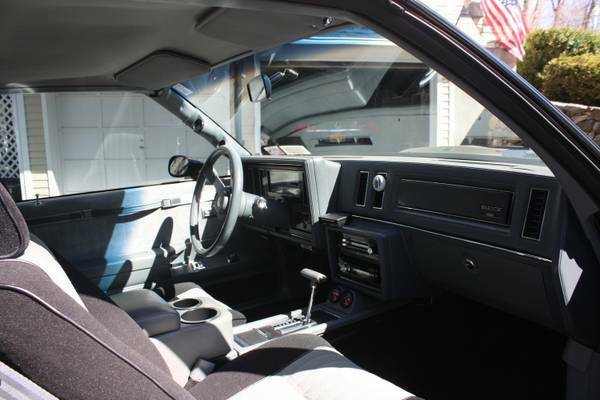 1987 Buick Grand National - photo 3