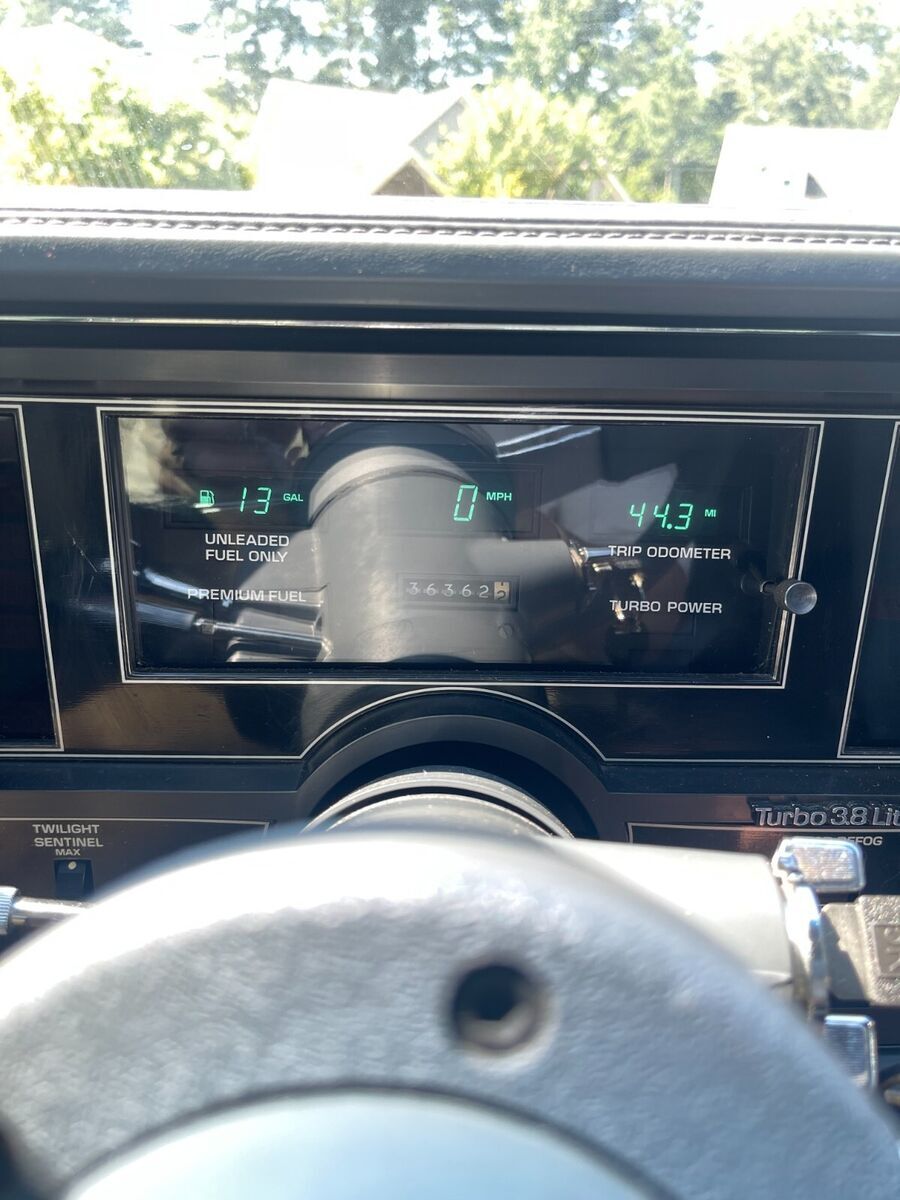 1987 Buick Grand National - photo 3