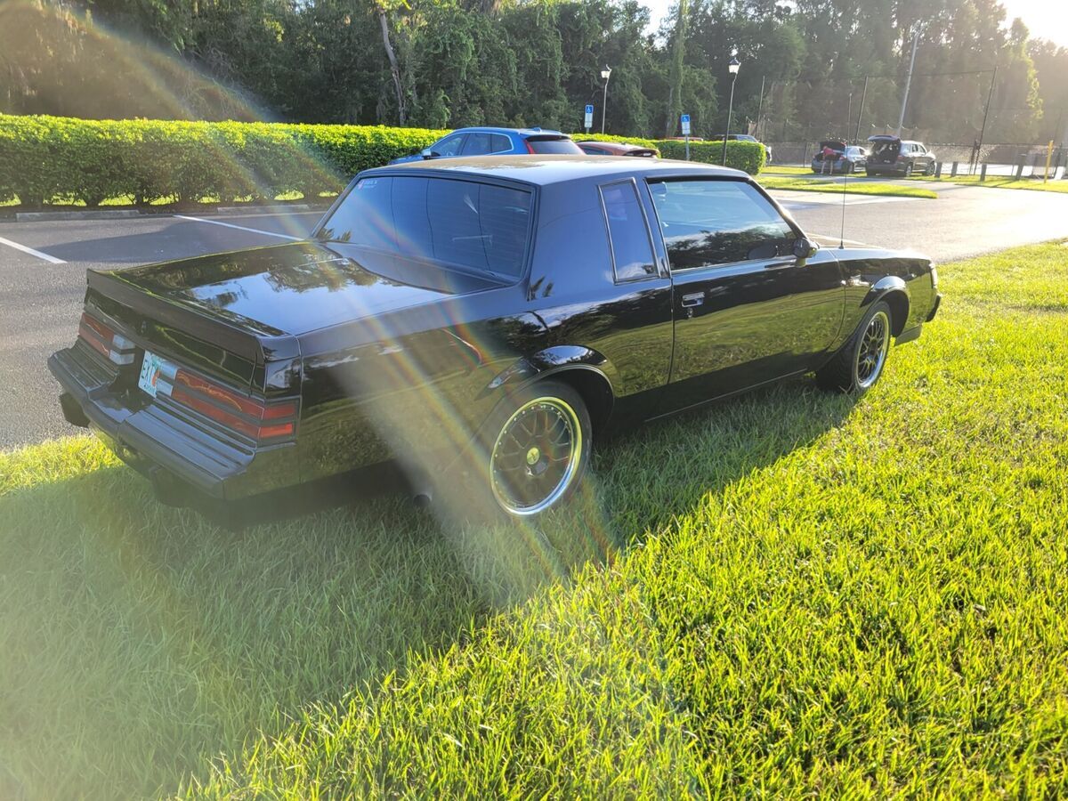 1987 Buick Grand National - photo 2