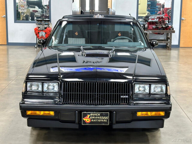 1987 Buick Regal Grand National Turbo - photo 2