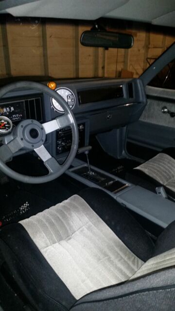 1987 Buick Grand National - photo 2