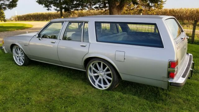 1987 Buick LeSabre Estate Wagon - photo 7