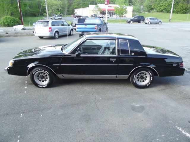 1987 Buick Regal Limited "T-Type" - photo 7