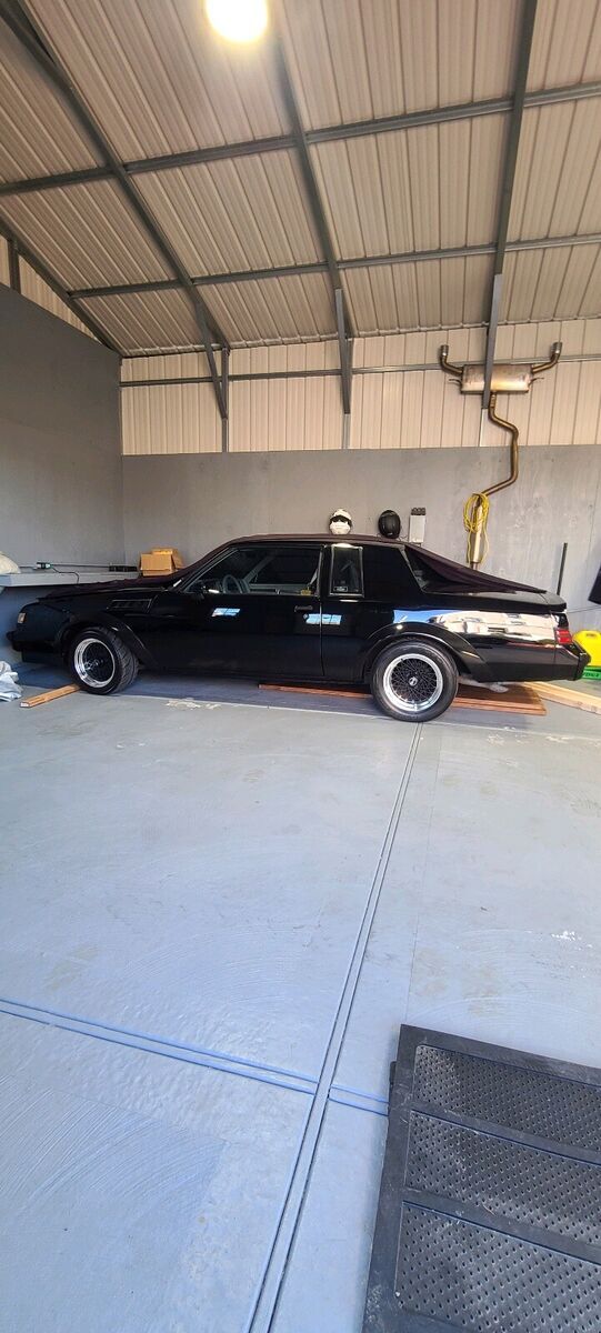 1987 Buick Regal GNX Grand National - photo 2