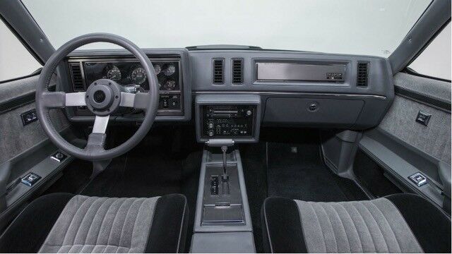 1987 Buick Regal GNX - photo 3