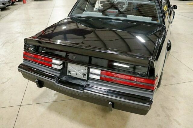 1987 Buick Regal GNX - photo 11