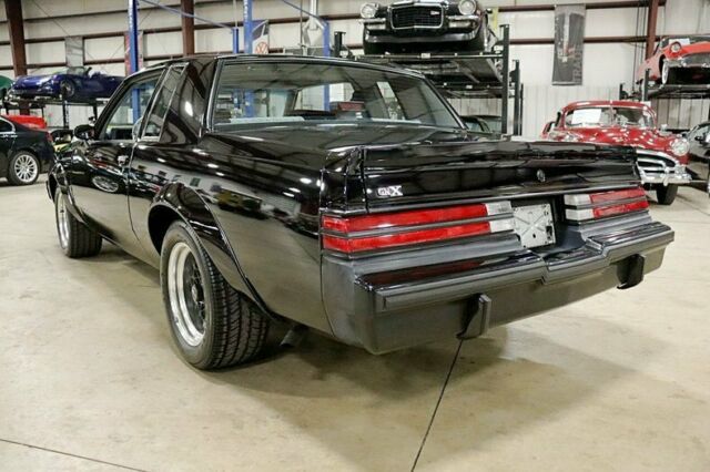 1987 Buick Regal GNX - photo 3