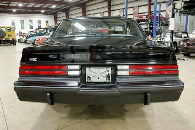 1987 Buick Regal GNX - photo 4