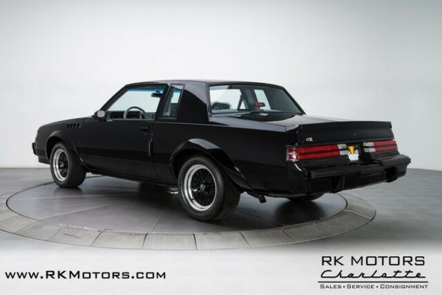 1987 Buick Regal GNX - photo 11