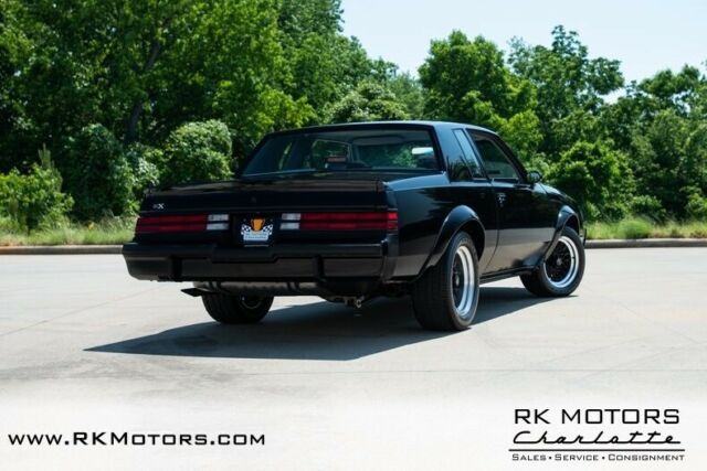 1987 Buick Regal GNX - photo 4