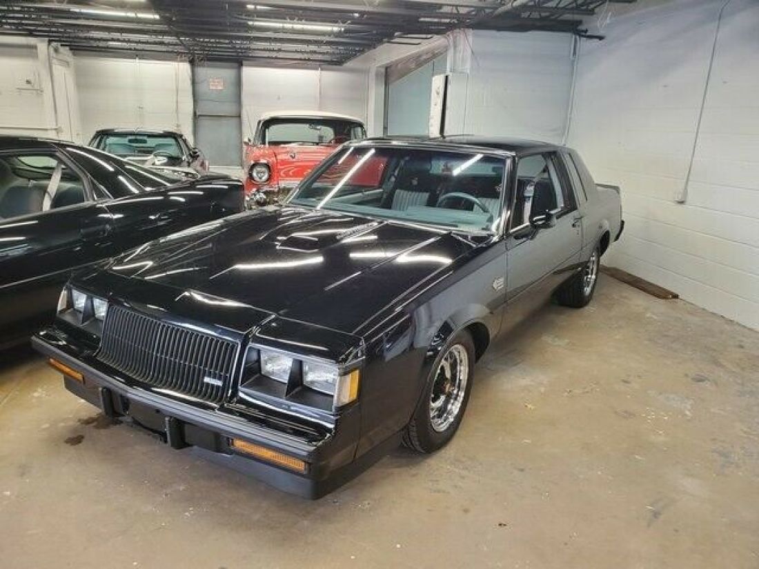 1987 Buick Regal Grand National - photo 3